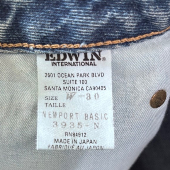 Vintage Edwin Japan Denim Shorts W30 High Rise Raw Hem Jeans Y2K Classic Wash - Picture 4 of 6